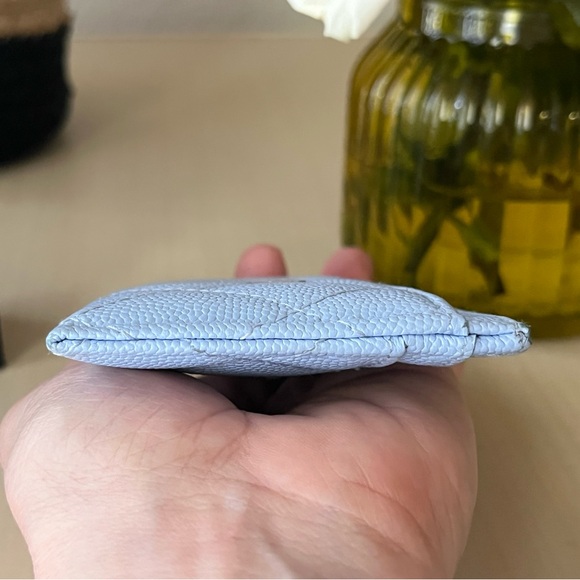 SOLD ‼️ Chanel Caviar Card Case - Picture 7 of 8